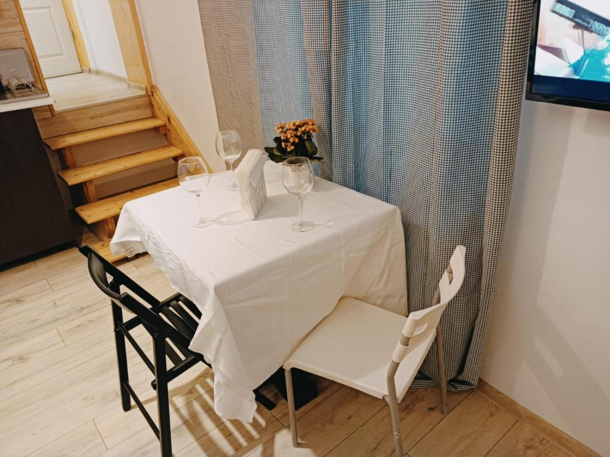 Piata Romana Luxury Lejlighed Bukarest Eksteriør billede